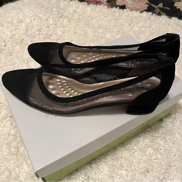 Final ♥️ Walking Cradles Mesh Block Heels Hepburn Sz 9 - Picture 5 of 8